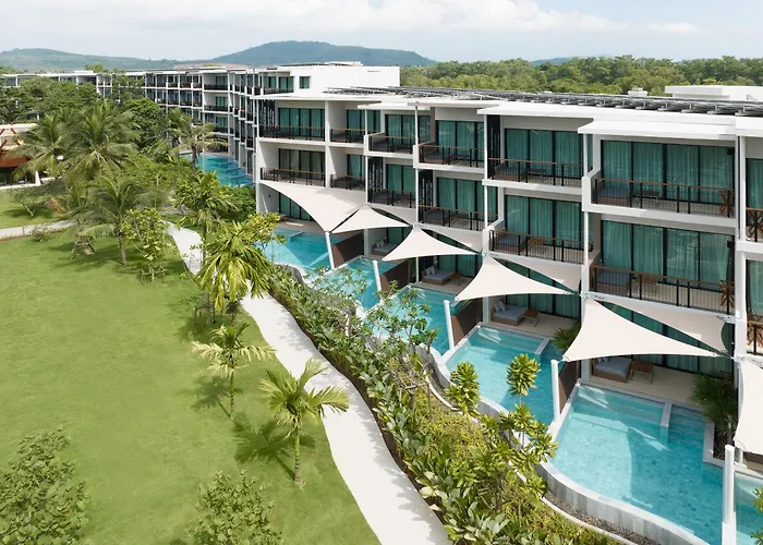Le Méridien Phuket Mai Khao Beach Resort, Marriott International