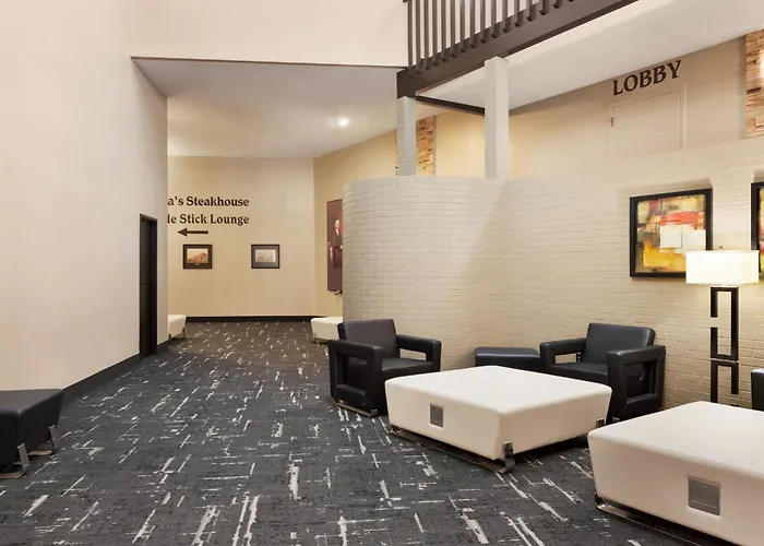 Carrollton Hotel