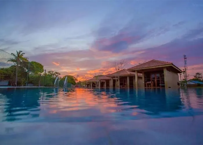 Nikara Beach Villas Arugambay