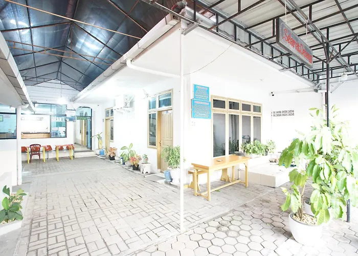 Hotel Bhakti Syariah