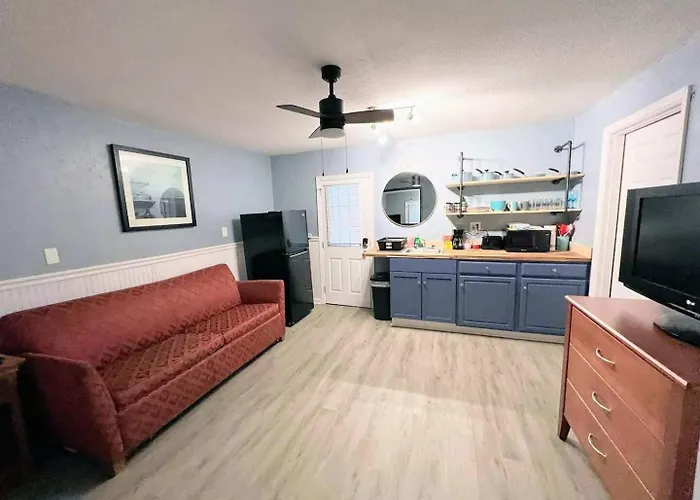 The Panacea Motel