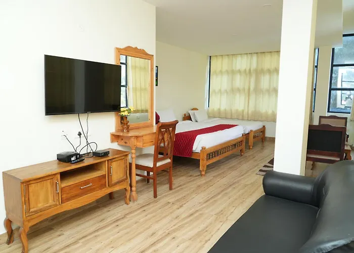 Hotel Vetrivel By Brown Tree