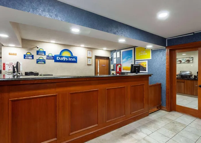 Days Inn By Wyndham Wooster