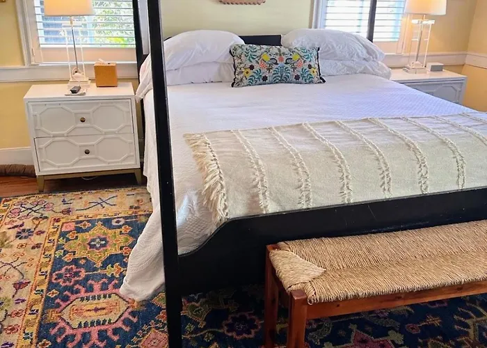 Bijou Boutique Inn