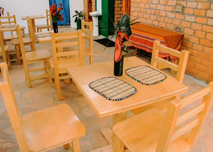 Iziba Lodge - Hoima