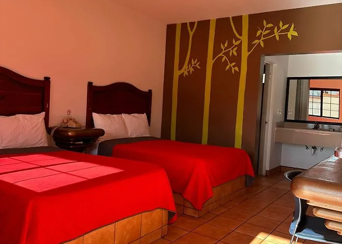 Hotel Colonial De Nogales