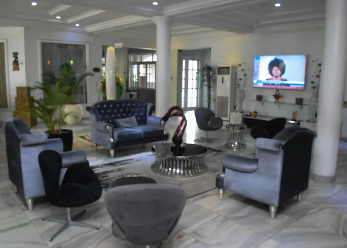 Golden Tulip Hotel -Gt31 Stadium Road