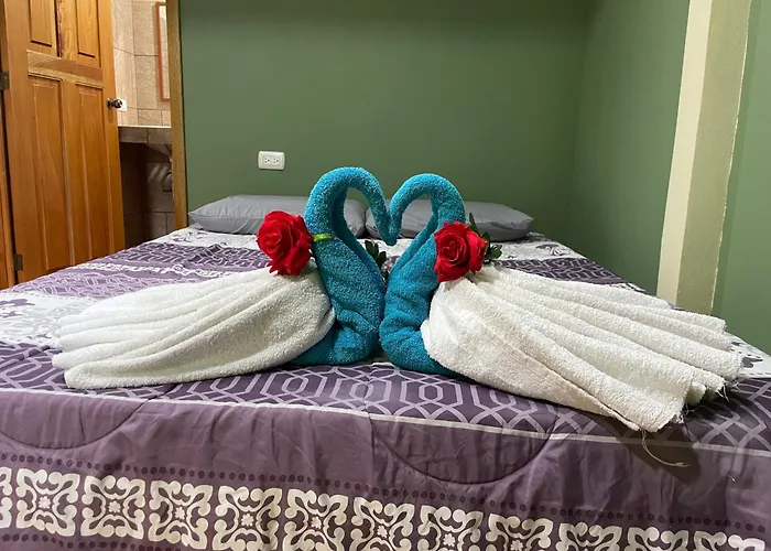 Ceiba Lodge
