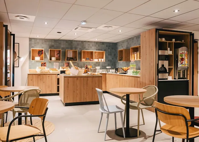 Ibis Rouen Centre Rive Droite Pasteur