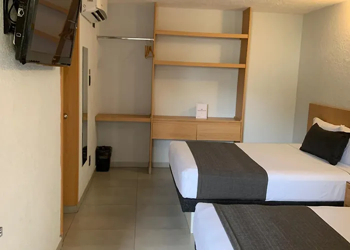 Hotel Emperador Centro Guadalajara Y Remodelado