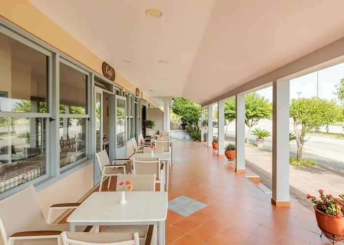 Hotel Grekas