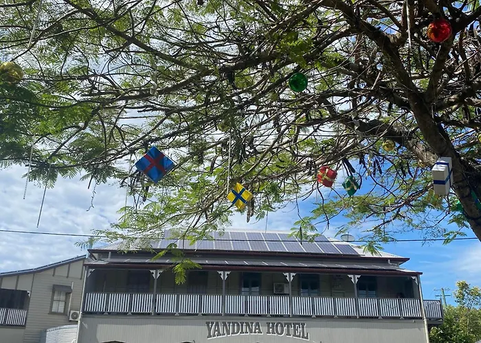 Yandina Hotel