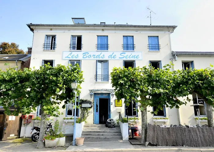 Logis Hotel & Restaurant - Les Bords De Seine