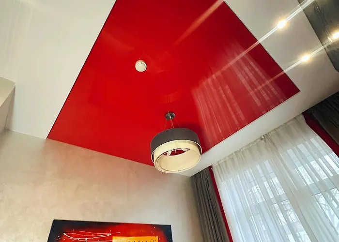 Mildom Premium Hotel