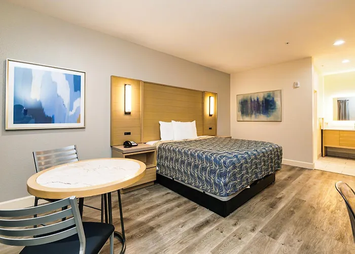 Palace Inn Iah Houston Bush Intercontinental Airport