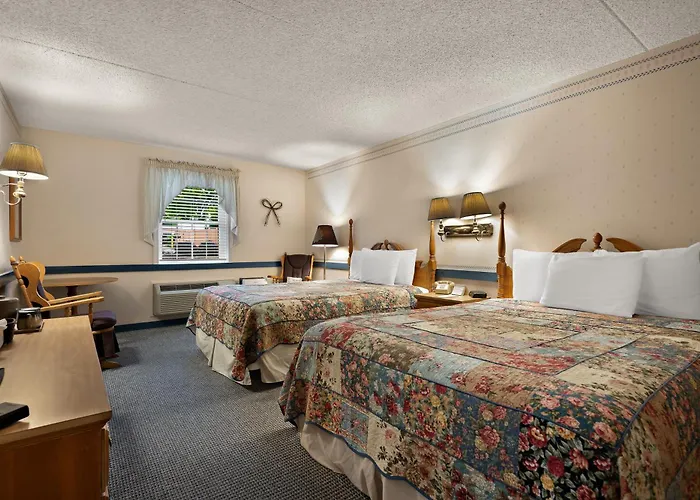 Country Living Inn
