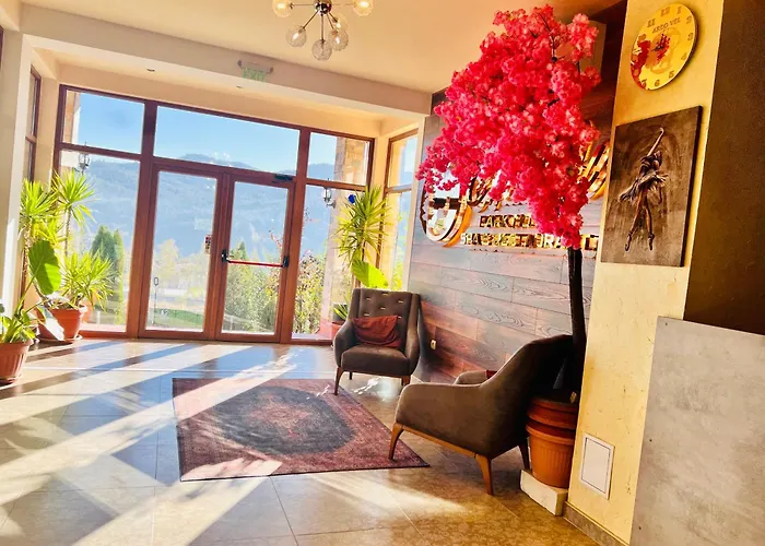 Ardovel Park Hotel