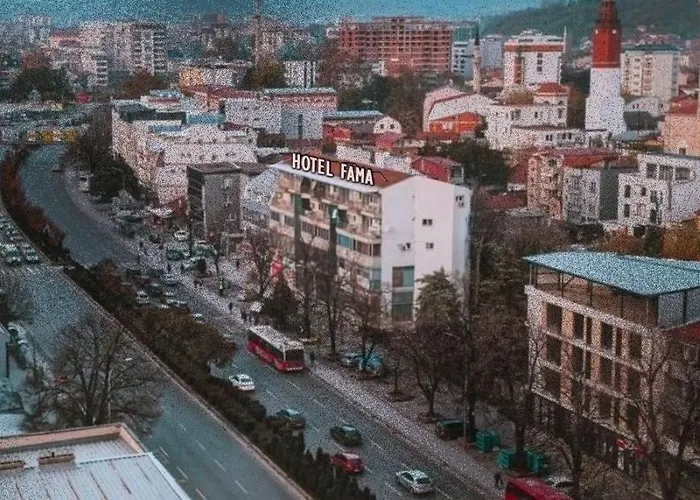 Hotel Fama