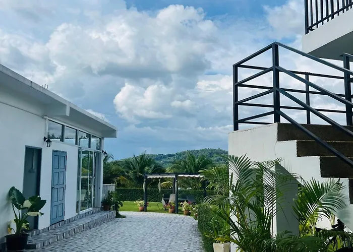 White Seaview Residence