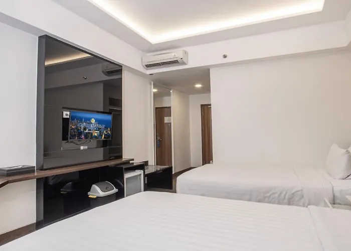 Golden Tulip Essential Makassar