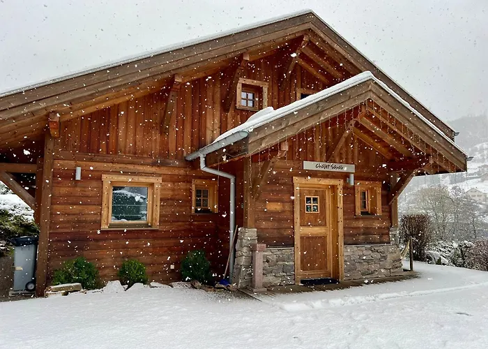 Logis Hotel Les Chatelmines