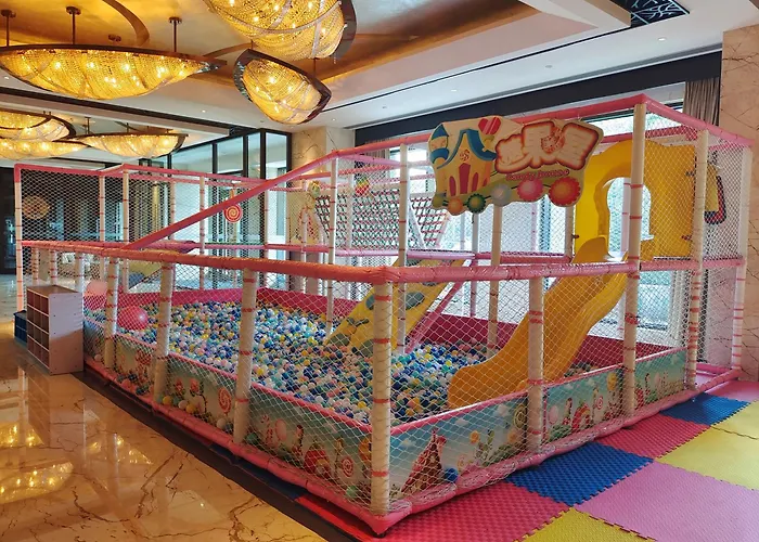 Sheraton Changde Wuling Hotel