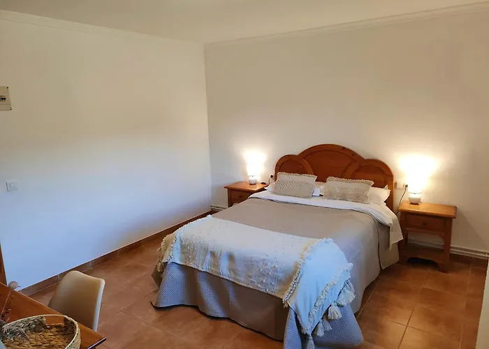 Hostal Mirall Rural
