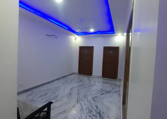 The Highclass Hotel