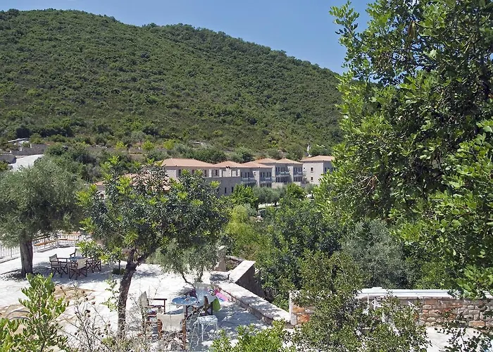 Smyros Resort