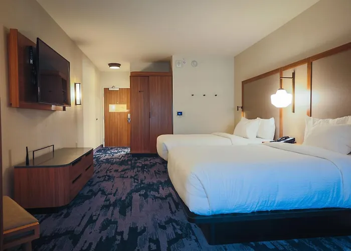 Fairfield Inn&Suites Marquette