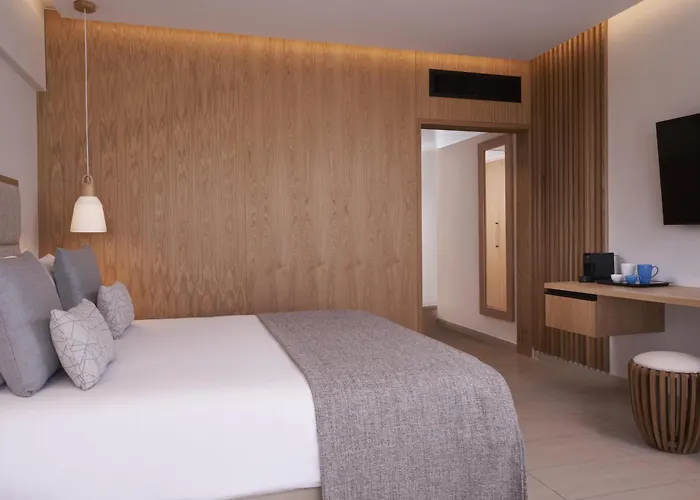 Atlantica Bay - Adults Only Hotel Limasol