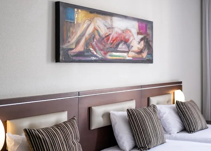 Livadhiotis City Hotel
