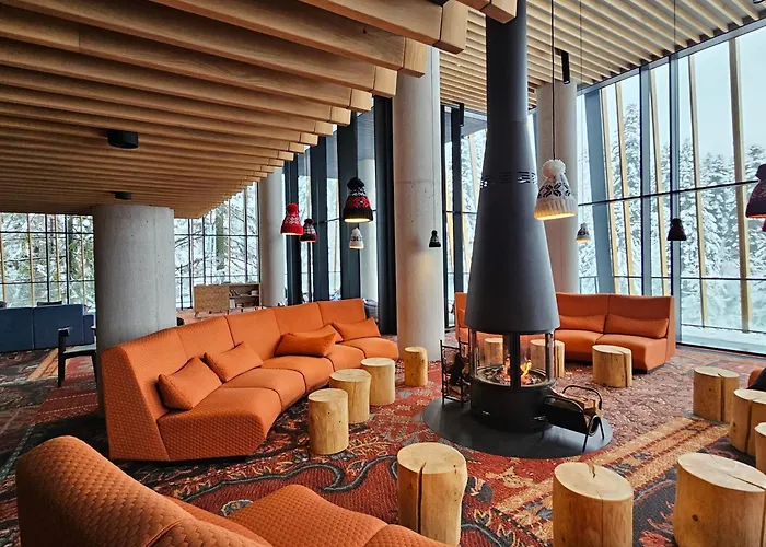 Hotel Nomad