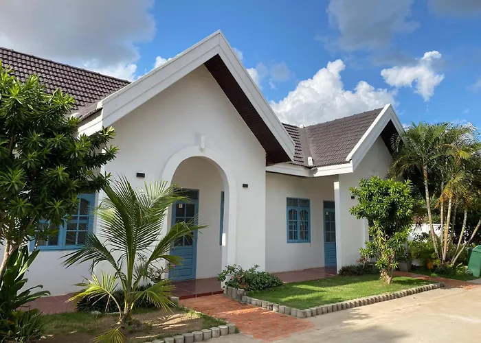 B2 Hotel Savannakhet