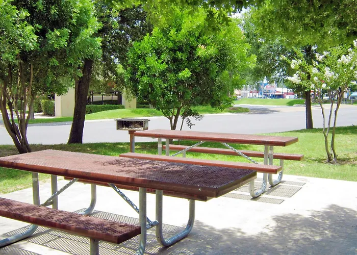 Extended Stay America Suites - San Antonio - Airport