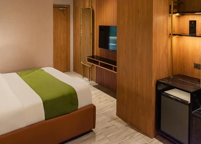 Ironwood Hotel