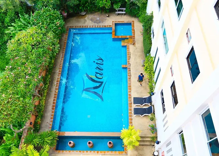 Naris Art Hotel