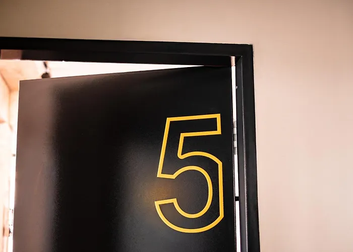 Mustang Boutique Rooms