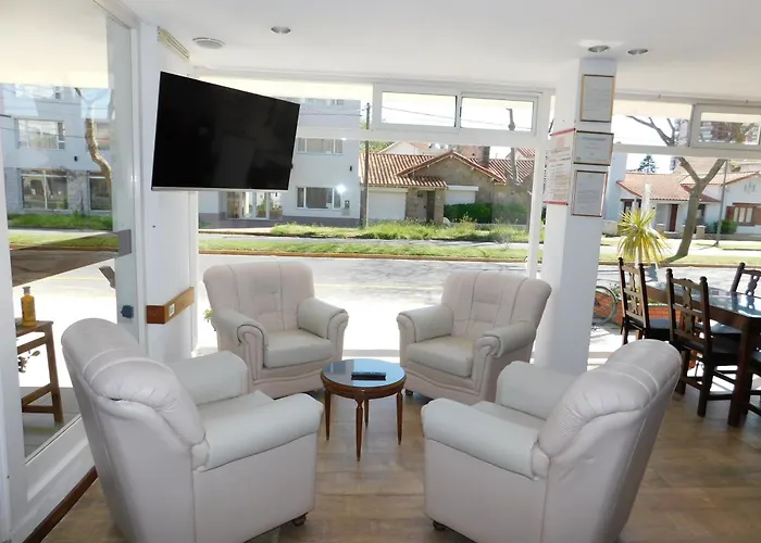 Lugra Hotel