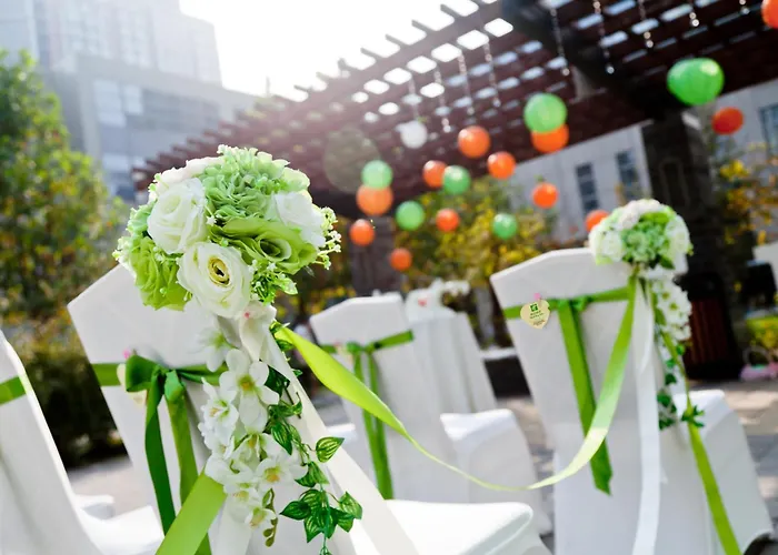 Holiday Inn Beijing Focus Square By Ihg