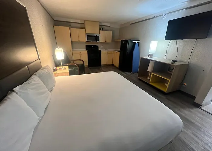 Sulphur Extended Stay