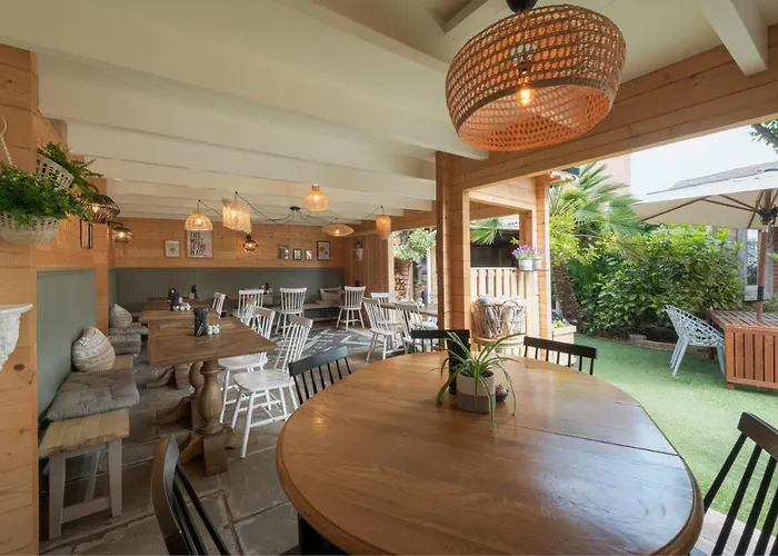 The Clarence Boutique Rooms