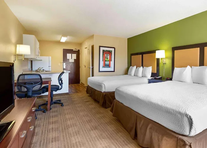 Mainstay Suites Washington Dulles Airport