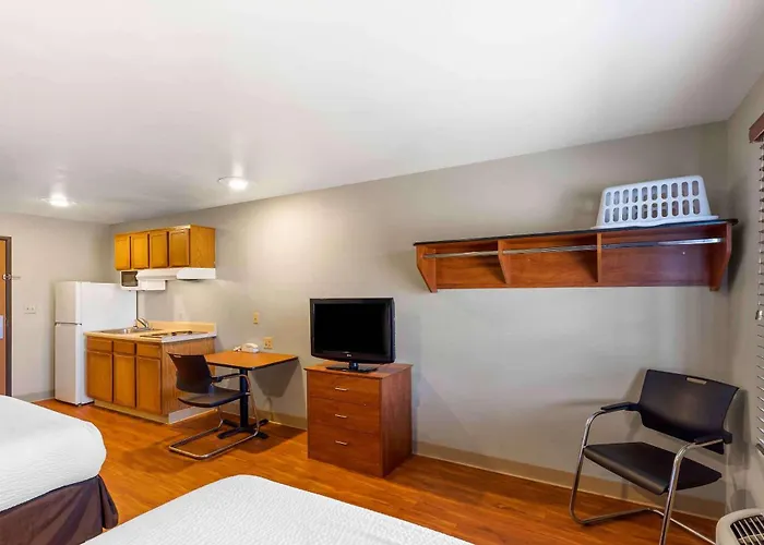 Extended Stay America Select Suites - Denver - Aurora