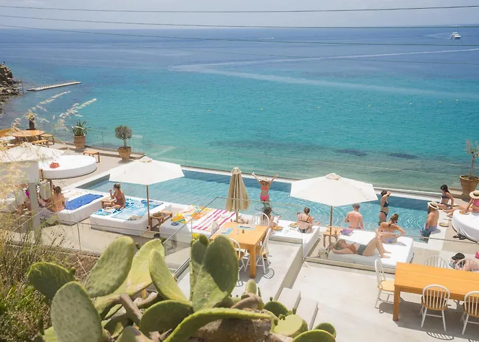 New Paradise Beach Resort - Adults Only
