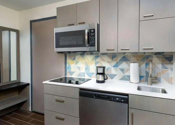 Hyatt House Orlando Airport