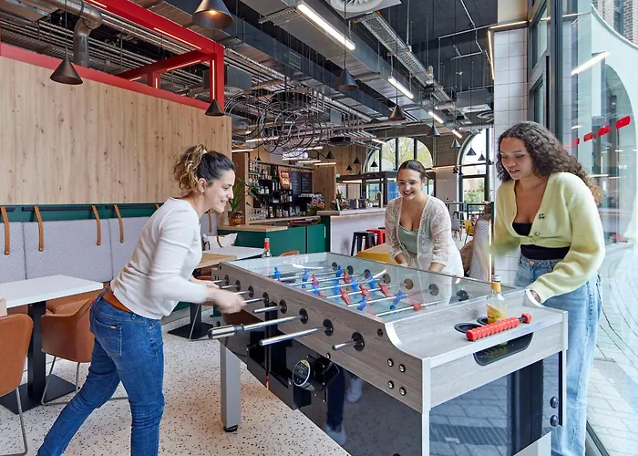 Meininger Hotel Koeln West