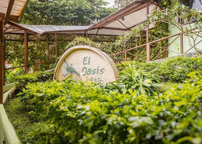 El Oasis Hotel y Restaurante
