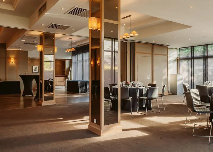 Serwir Hotel