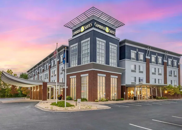 Cambria Hotel Minneapolis Maple Grove